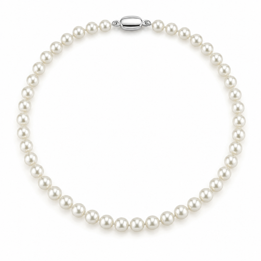 White pearl necklace with oval metal clasp, 5.5–6.0mm pearl size